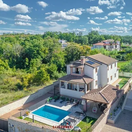 Jana 2 Comfortable 3* Porec